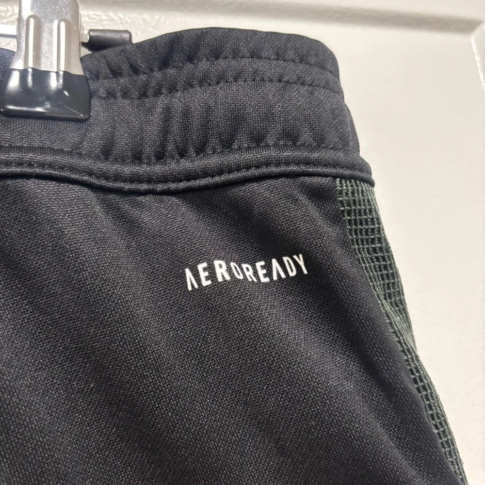 Adidas Aeroready Primegreen Mens Training Pants Black Olive Green GN5490 Large